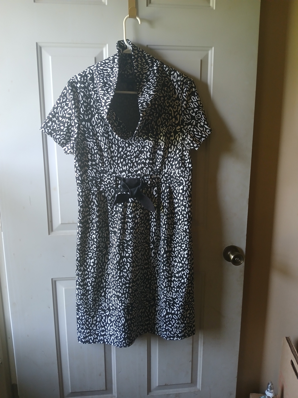 Perceptions New York Womens Size 12 Black & White Animal Print Dress